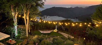 Panoramic views 5BR Villa Central location