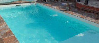 House Seasonal rental with swimming pool