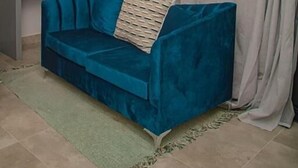 Ảnh chưa phân loại, 2 trong số 26 ảnh, nút