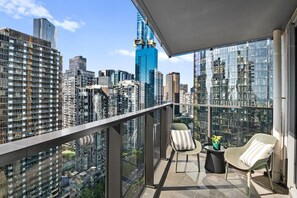 Property grounds - Modern Apartment with Stunning Views in Southbank (Southbank)