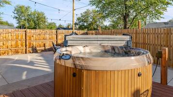 House, Multiple Beds, Hot Tub, Garden View (Berthoud Basecamp) | Terrace/patio