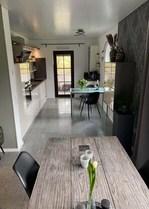 Dining - Ferienhaus in Goennersdorf am Badesee (Gönnersdorf)