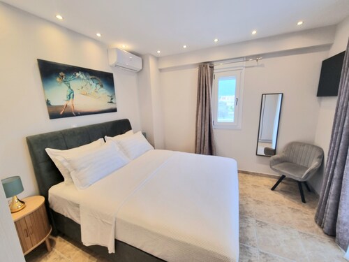 Seaside Luxury Villa Maisonette 130sqm, Makineia, 15' Nafpaktos