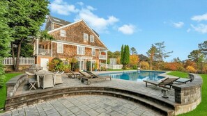 A heated pool - Less Than a Mile to Shinnecock Hills Golf Club 5BR/4.5BA, Heated Pool,... (Southampton)