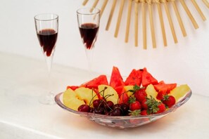 Suite, 2 Schlafzimmer, Balkon | Essen und Trinken