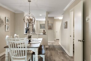 Dining -  2BR Villa w/ Pool • Walk to Coligny Beach, Dining, Shops & Park! (Hilton Head Island)