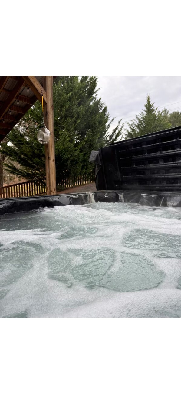 Bain à remous extérieur