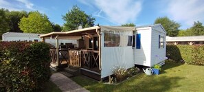 Exterior - Two-bedroom mobile home at the Sainte Eulalie en Born municipal campsite (Sainte-Eulalie-en-Born)