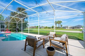 Pool - 3BR | Screened Pool | 5-Game Room | Lake 9-Min Walk | 10 Min Disney | Sleeps 9 (Davenport)