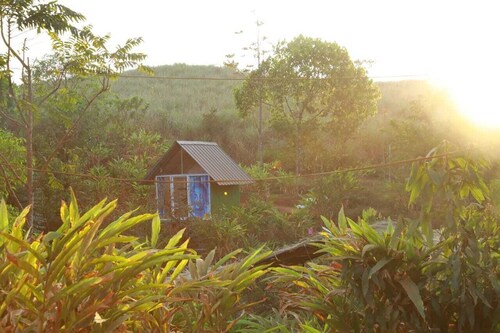 NOMADIC MOUNTY SATHRAM 