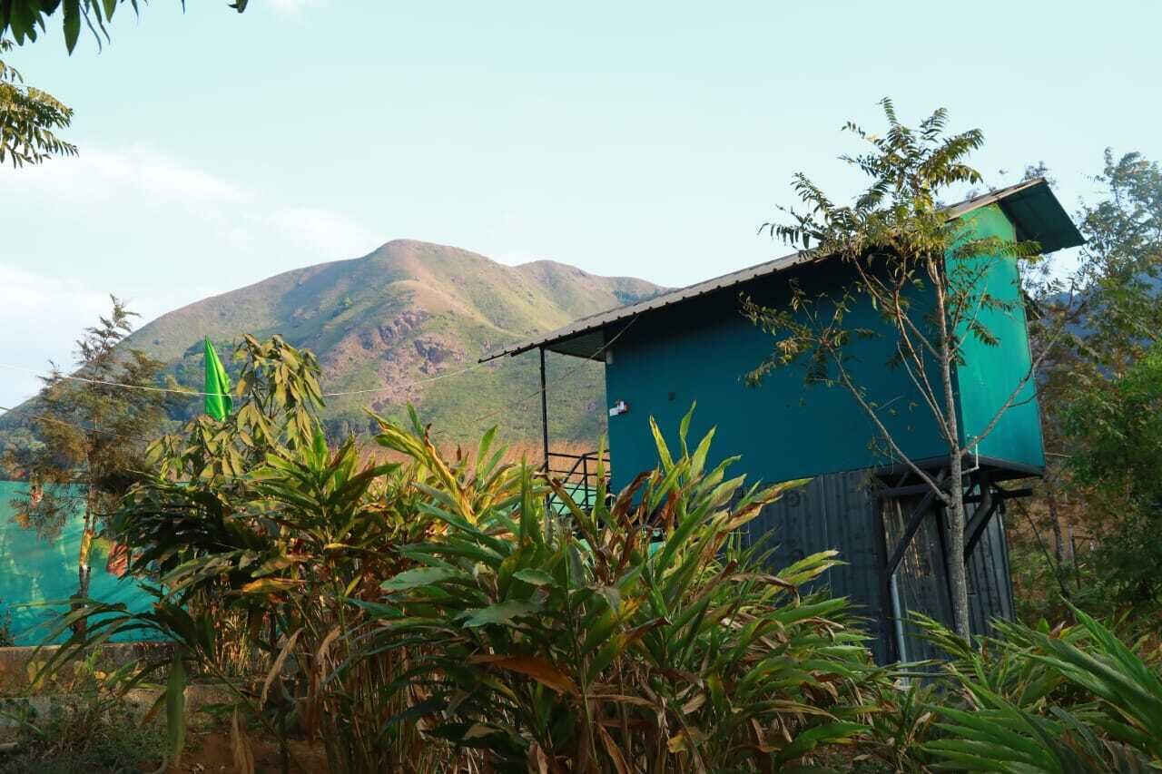 캐빈, 산 전망 | 기타