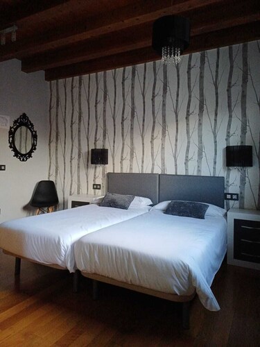 El Eco de los Robles-Rural house in Sunbilla near Baztan for 6-8 people.