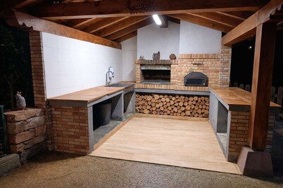 El Eco de los Robles/rural house in Sunbilla, near the Baztán and Bidasoa Valleys