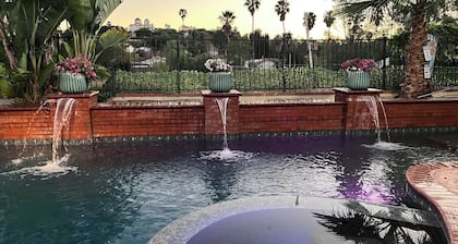 Charming Villa House 3-bedroom with pool & jacuzzi, AC in beautiful San Marcos