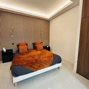 1 bedroom, iron/ironing board, WiFi, bed sheets - Luxury design apartment Cannes Centre - 2 mn Palais du Festival and Croisette (Cannes)