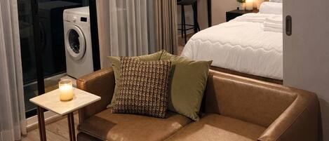 Apartment, 1 Bedroom, Garden View | Interior