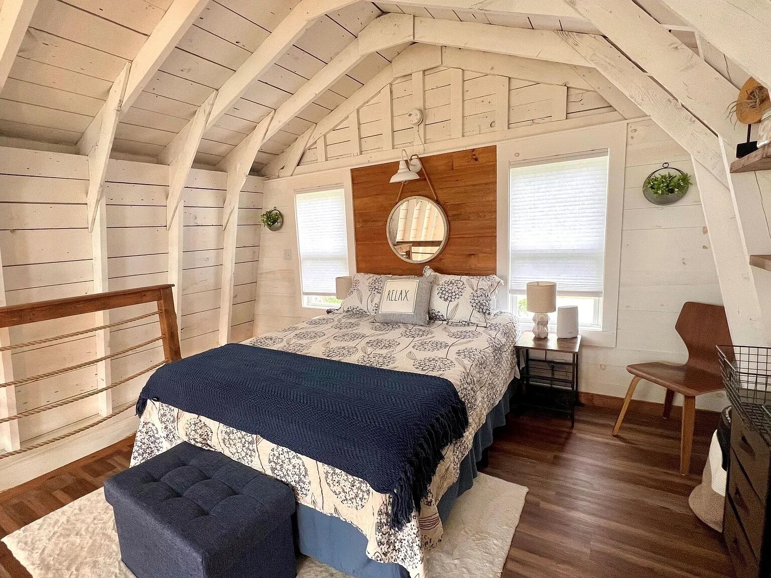 2 dormitorios, tabla de planchar con plancha, wifi y ropa de cama