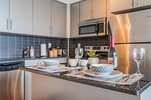 In-room dining - Casa - Toronto Downtown (Toronto)