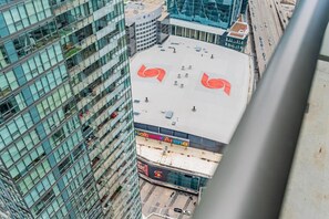 Exterior detail - Casa - Toronto Downtown (Toronto)