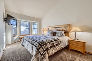 4 Schlafzimmer, Bügeleisen/Bügelbrett, WLAN, Bettwäsche