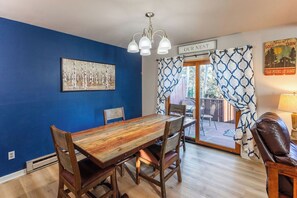 Dining - C3 On The Tee - 2 Bed Condo on the Golf Course (Estes Park)