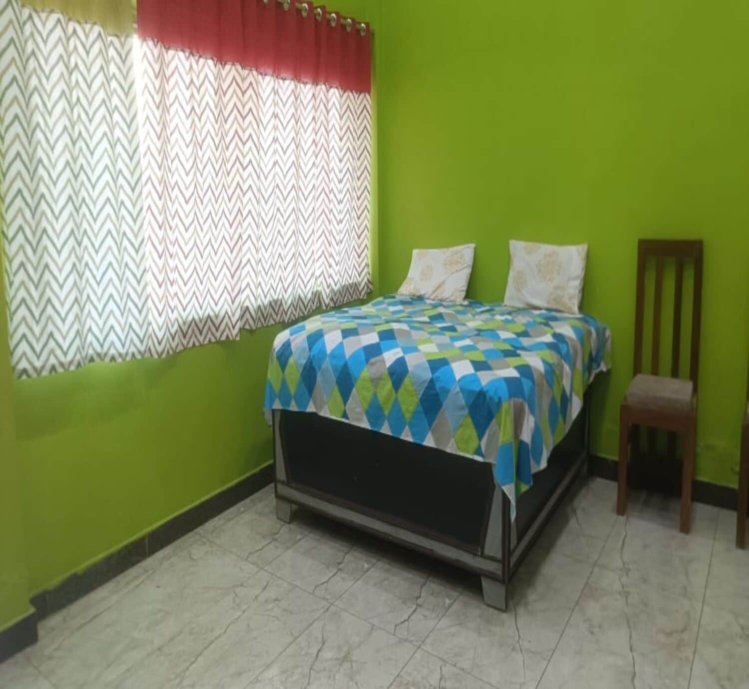 6 habitaciones, wifi y ropa de cama 