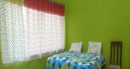 Marvelous 6-bedroom hotel with AC in charming Bachhrawan