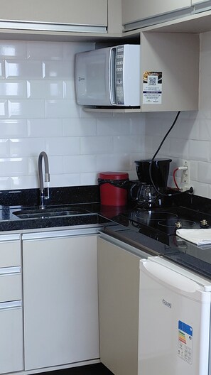 Apartamento, 1 quarto, vista para a cidade | Cozinha privada