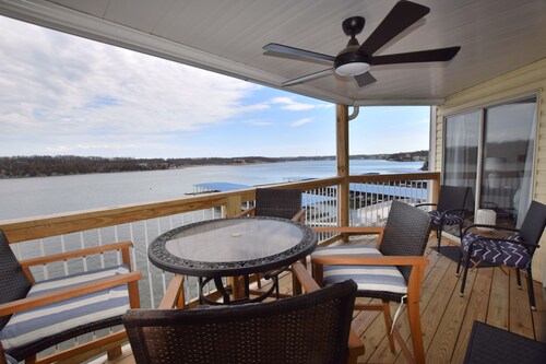 Ledges 1029 Walk-in unit Main Channel View,Shaded Deck, 2 Pools, Beach,Boat slip
