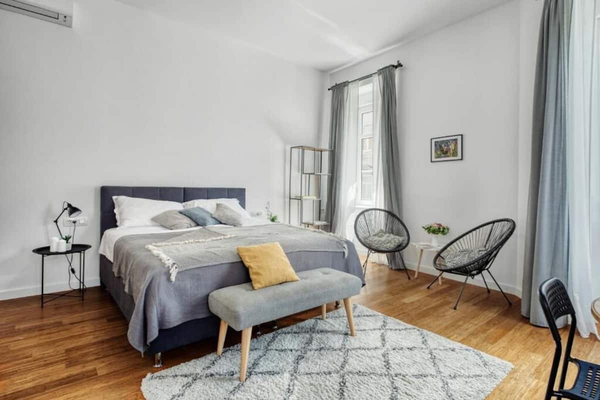 Estudio Deluxe, balcón, vista a la ciudad