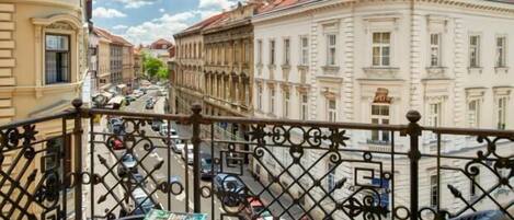 豪華開放式客房, 陽台, 城市景觀 | 住宿一隅