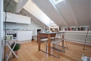 Comfort Loft | Dining room - Corsico by Wynwood House (Milan)