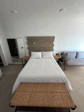 8 chambres, accès Internet, draps fournis