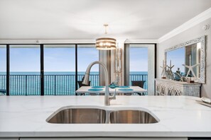 Interior - NEW Beachfront +GLASS+VIEW in 2MASTER Suites +BUNK ROOM+FREE BeachChair 702East (Panama City Beach)
