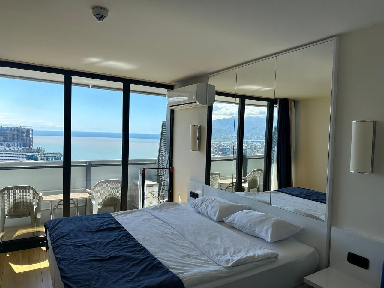 Comfort Apartment, Balcony, Sea View | Blackout drapes, soundproofing, iron/ironing board, free WiFi