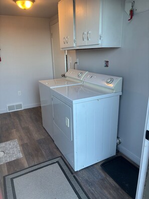 Interior - Serene 2-bedroom apartment in Helena perfect for your getaway (helena)