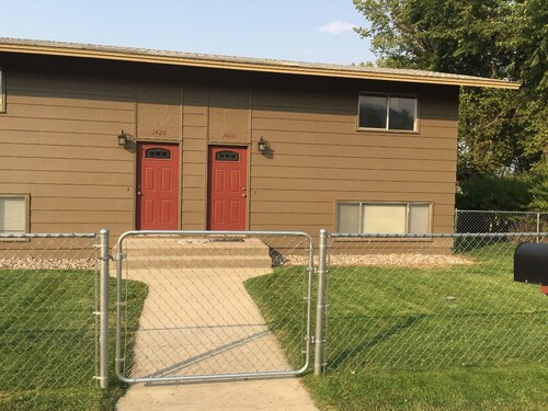 Serene 2-bedroom apartment in Helena perfect for your getaway