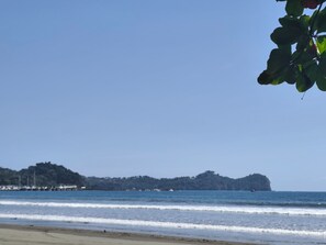 Beach - Apartment with access to the beach, a place to stroll beautiful experience. (Quepos)