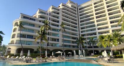 IXTAPA LUXURY - BVG 405 NORTH