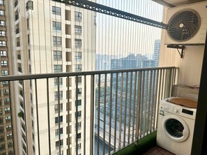 Standard Studio, Balcony, City View | Property grounds - Vinhomes D'capital Premium Apartment (Ha Noi)