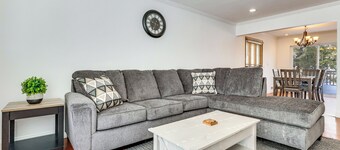 Family Fun in Scotch Plains! Home w/ Game Room