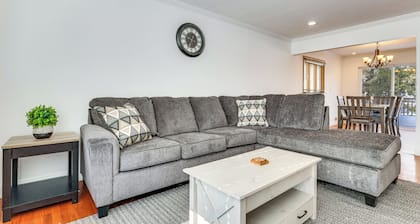 Family Fun in Scotch Plains! Home w/ Game Room