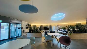 Appartement, 1 chambre, accessible aux personnes à mobilité réduite | Bar lounge