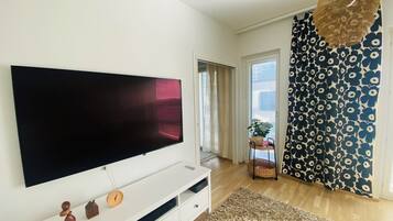 Apartment, 1 Bedroom, Accessible | Room amenity