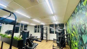 Apartment, 1 Bedroom, Accessible | Fitness facility