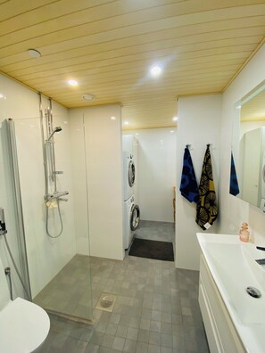 Bathroom - Nordic Home Bliss With Marimekko Moments (Helsinki)