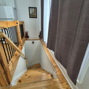 Interior - Lakefront Cottage on Private Road (Kawartha Lakes)