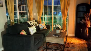 Smart TV, DVD player, books
