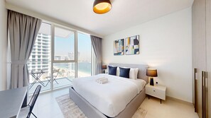 1 chambre, fer et planche à repasser, Wi-Fi, draps fournis