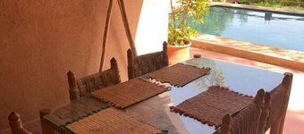 Ouberge loassis house